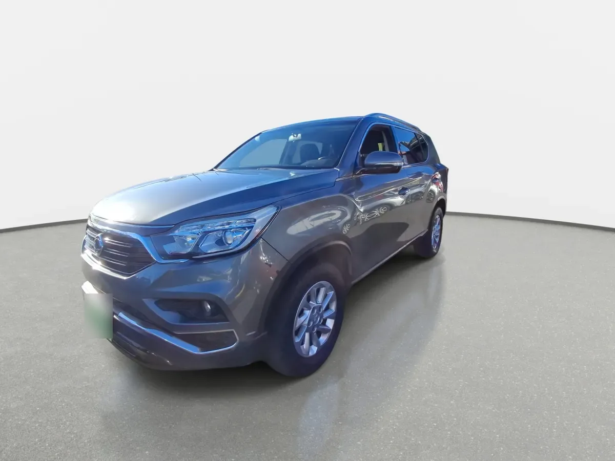 Ssangyong Rexton 2.2 Diesel 4x2 Mt 5p año 2019