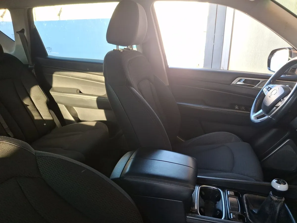 Ssangyong Rexton 2.2 Diesel 4x2 Mt 5p año 2019