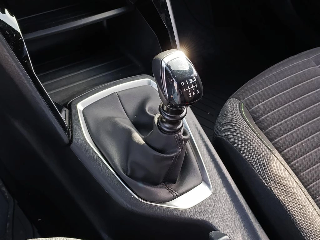 Peugeot 2008 Active año 2024