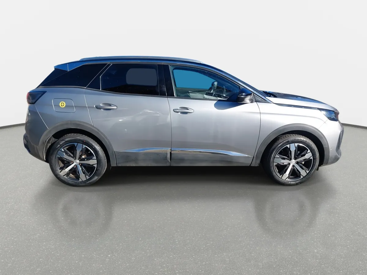 Peugeot 3008 1.5 Allure Pack Bluehdi 130 4x2 Eat8 5p año 2024