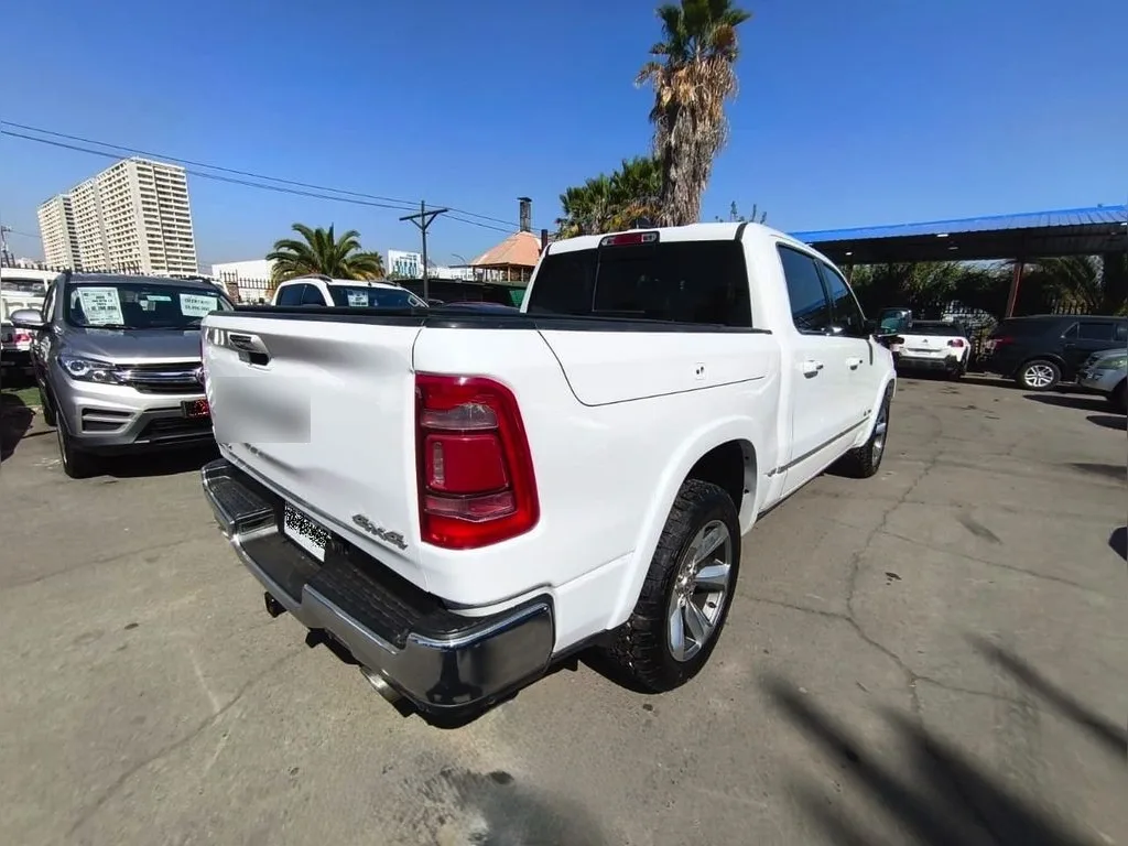 Dodge Ram 1500 5.7 Limited 4x4 At 4p año 2020