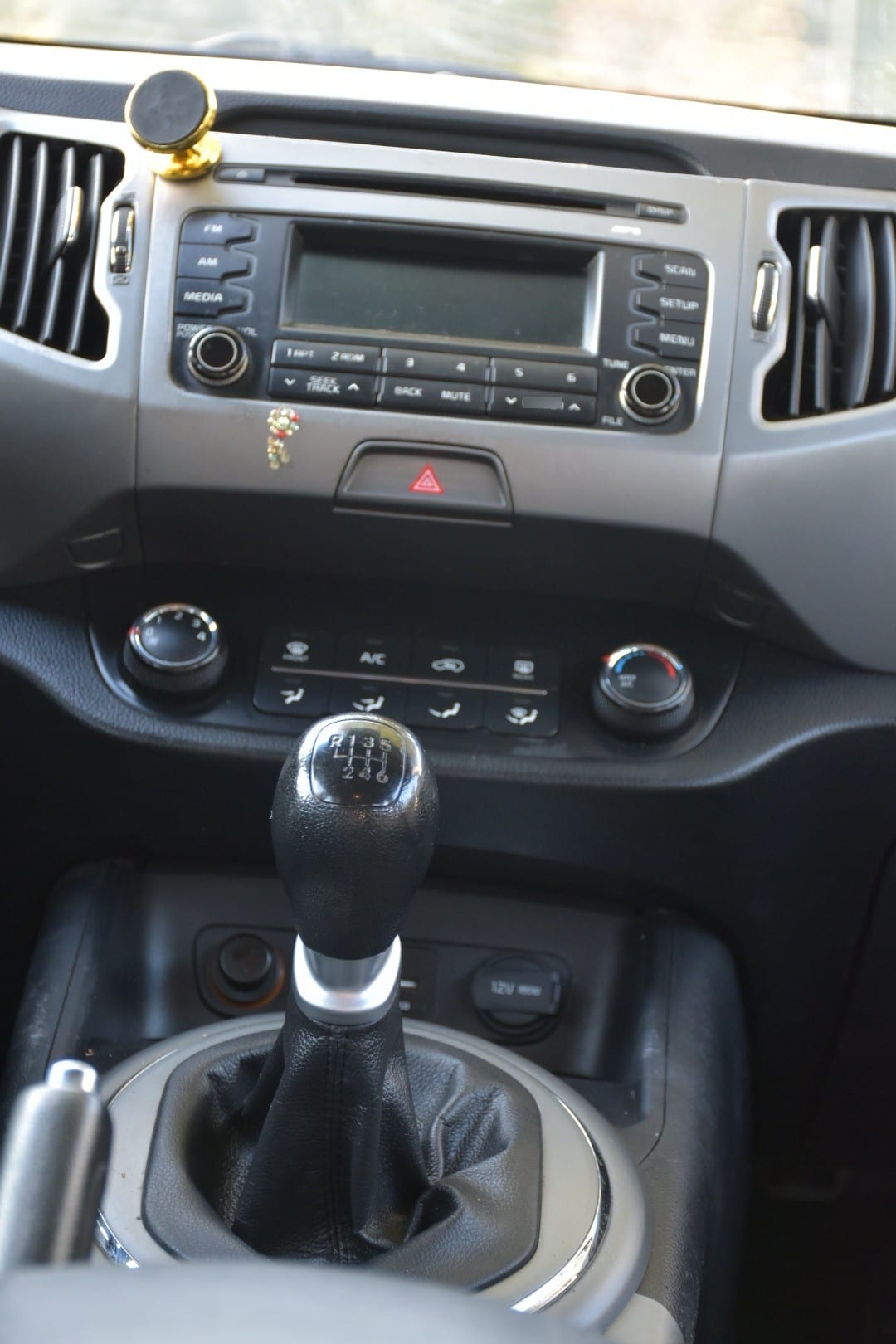 KIA MOTORS SPORTAGE 2.0 Ex Special Pack Mt año 2015