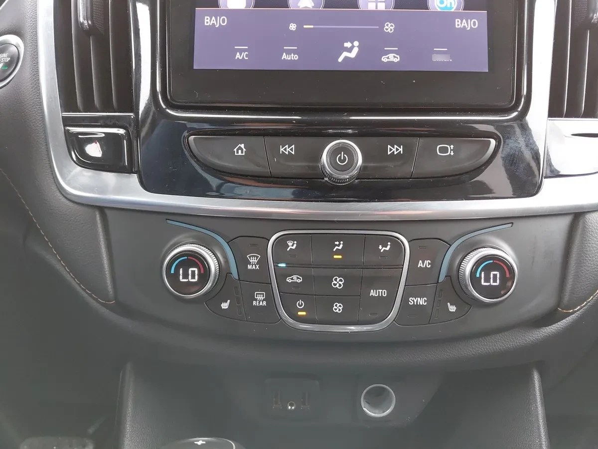 Chevrolet Traverse 3.6l Lt Awd Ii At 5p año 2020