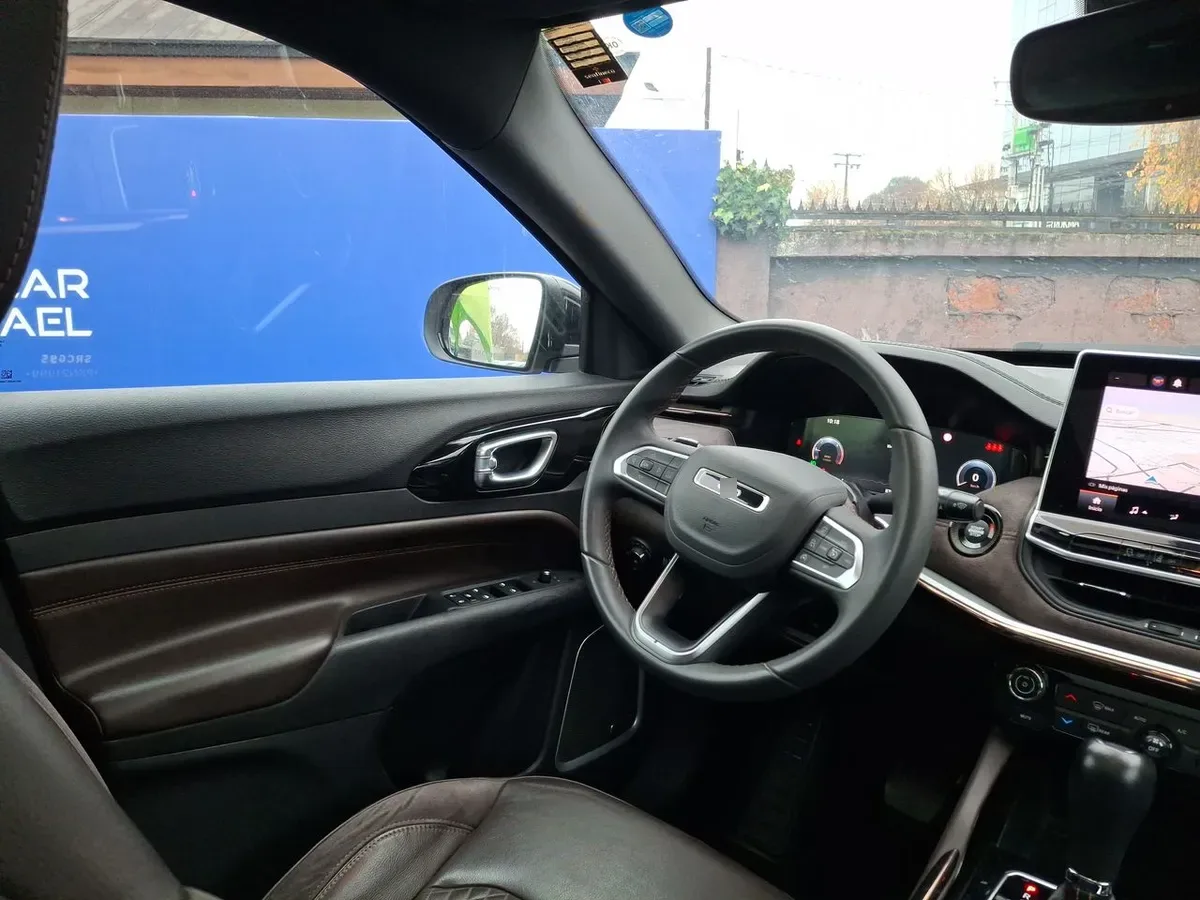 Jeep Commander 2.0t Overland Td380 Dies 4x4 9at 5p año 2023