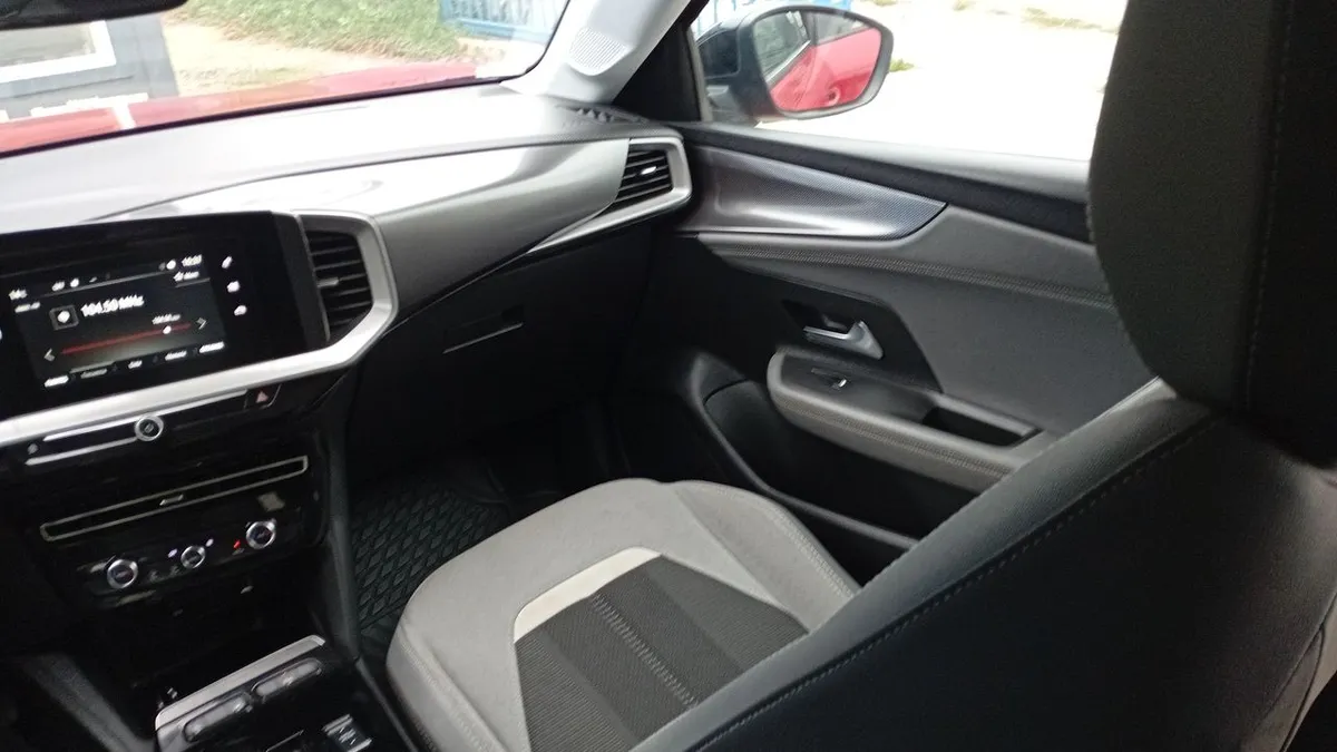 Opel Mokka 1.2t Elegance 4x2 At8 5p año 2024