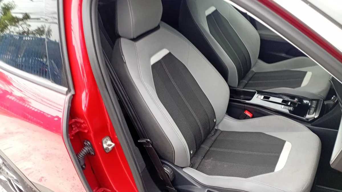 Opel Mokka 1.2t Elegance 4x2 At8 5p año 2024