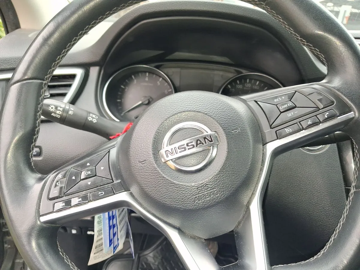 Nissan Qashqai 2.0 Exclusive 4x4 Cvt At 5p año 2022