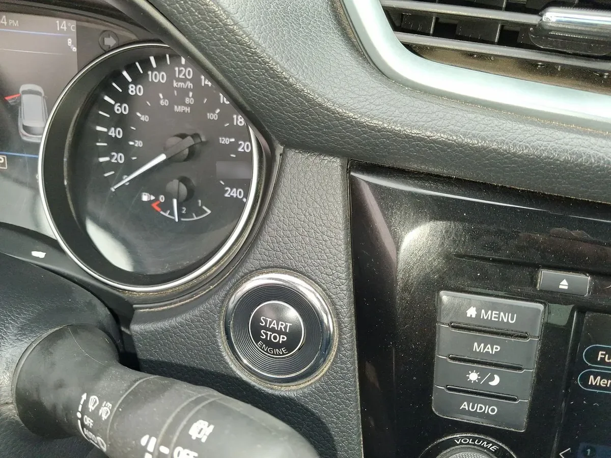 Nissan Qashqai 2.0 Exclusive 4x4 Cvt At 5p año 2022