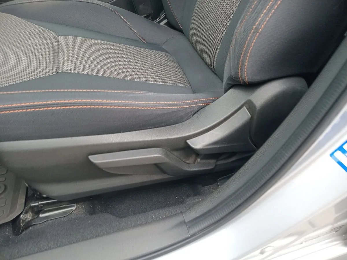 Subaru Xv 2.0i Awd Cvt At 5p año 2022