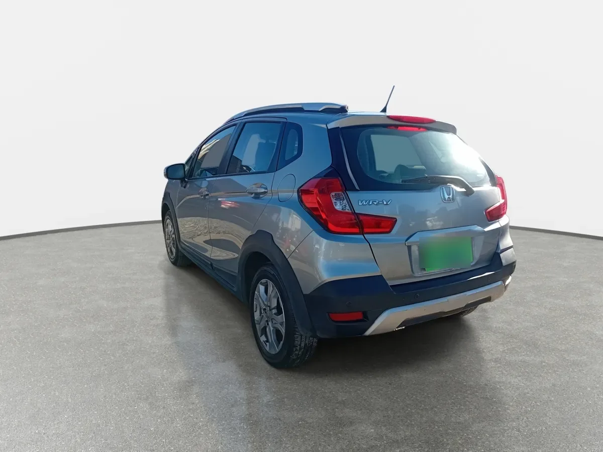 Honda Wr-V 1.5 Lx 4x2 Mt 5p año 2022