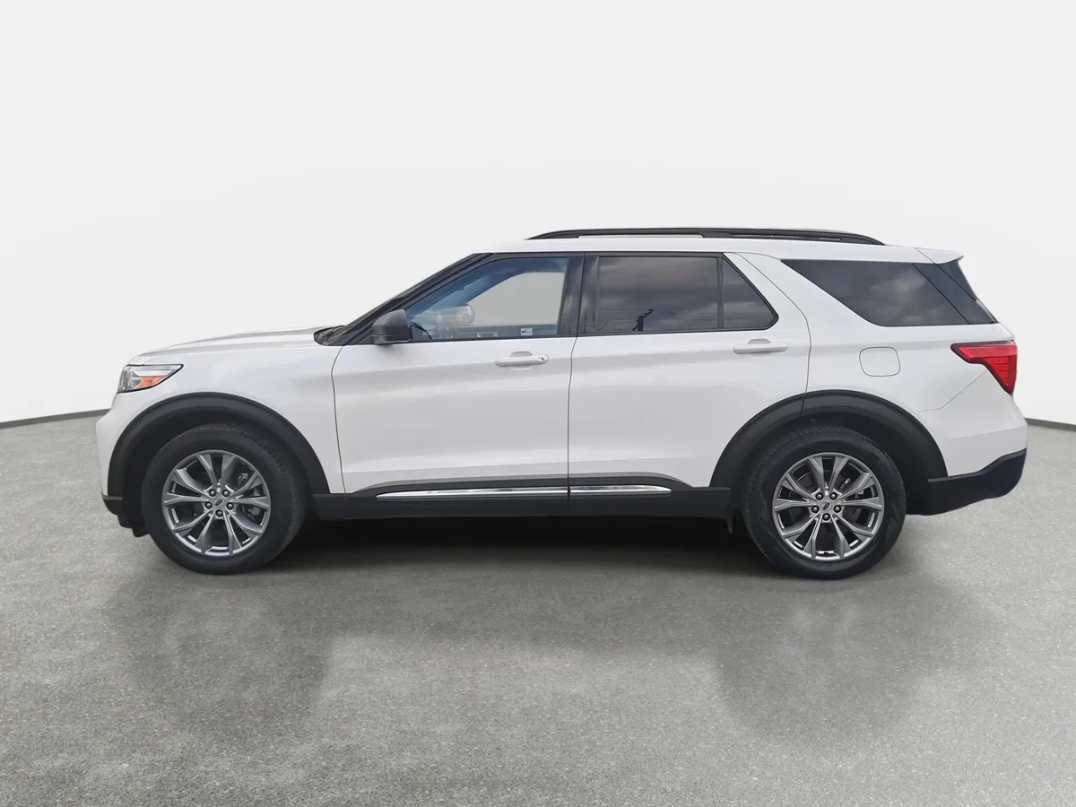 Ford Explorer 2.3 Ecoboost Xlt 4x2 At 5p año 2023