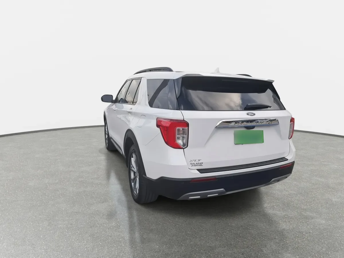 Ford Explorer 2.3 Ecoboost Xlt 4x2 At 5p año 2023