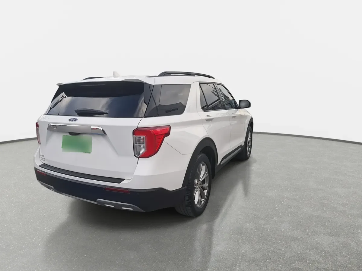 Ford Explorer 2.3 Ecoboost Xlt 4x2 At 5p año 2023