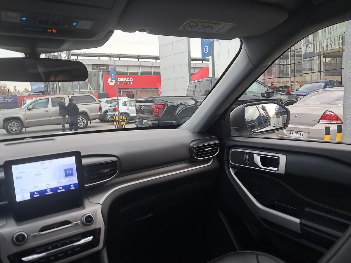 Ford Explorer 2.3 Ecoboost Xlt 4x2 At 5p año 2023