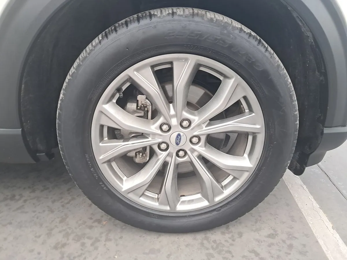 Ford Explorer 2.3 Ecoboost Xlt 4x2 At 5p año 2023