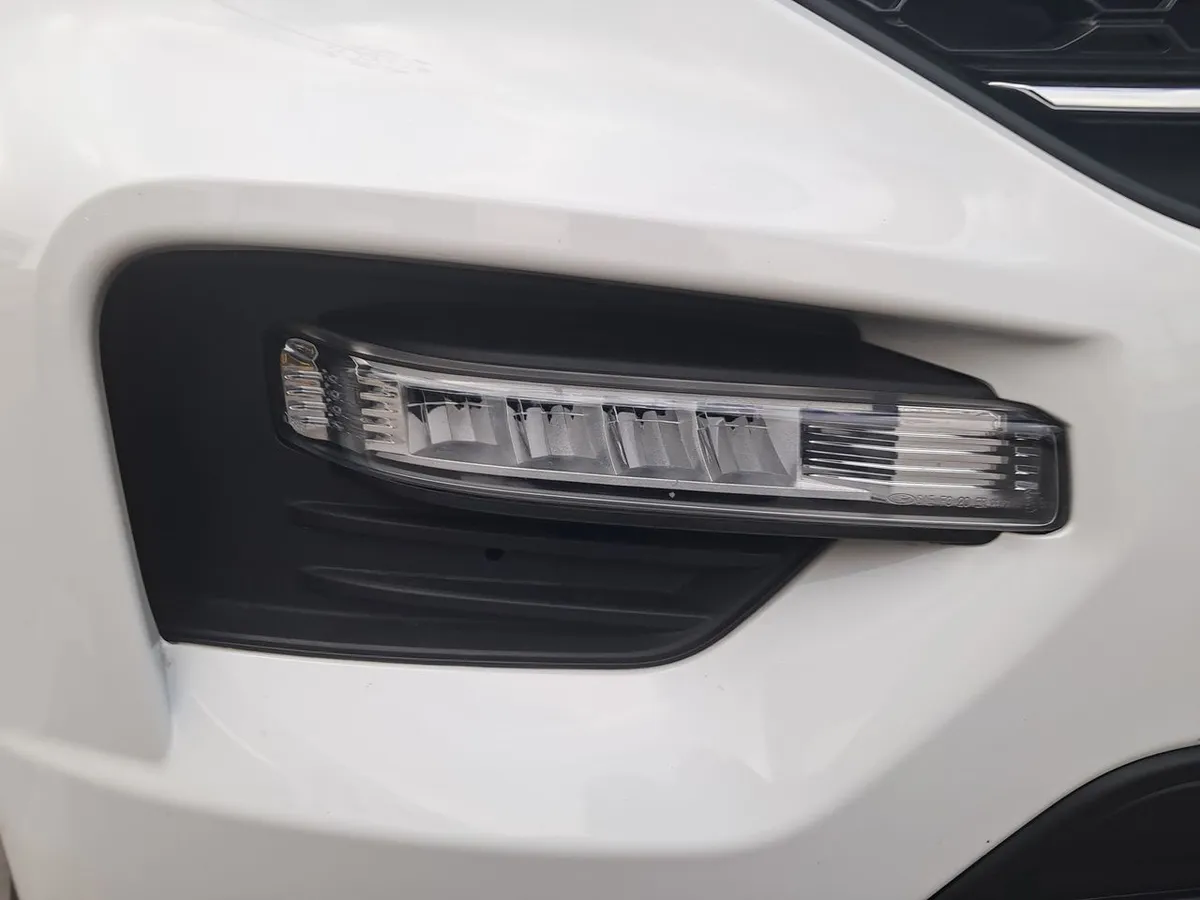 Ford Explorer 2.3 Ecoboost Xlt 4x2 At 5p año 2023