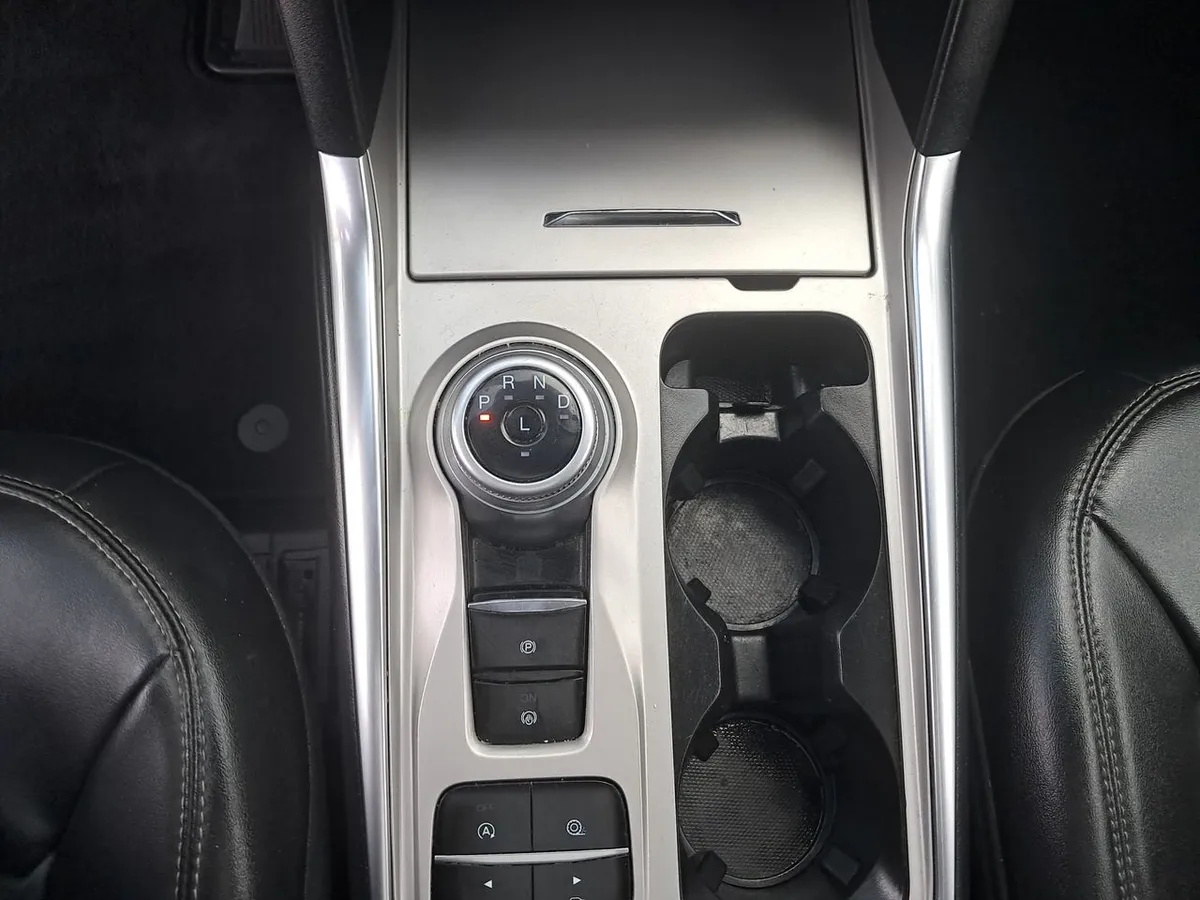 Ford Explorer 2.3 Ecoboost Xlt 4x2 At 5p año 2023