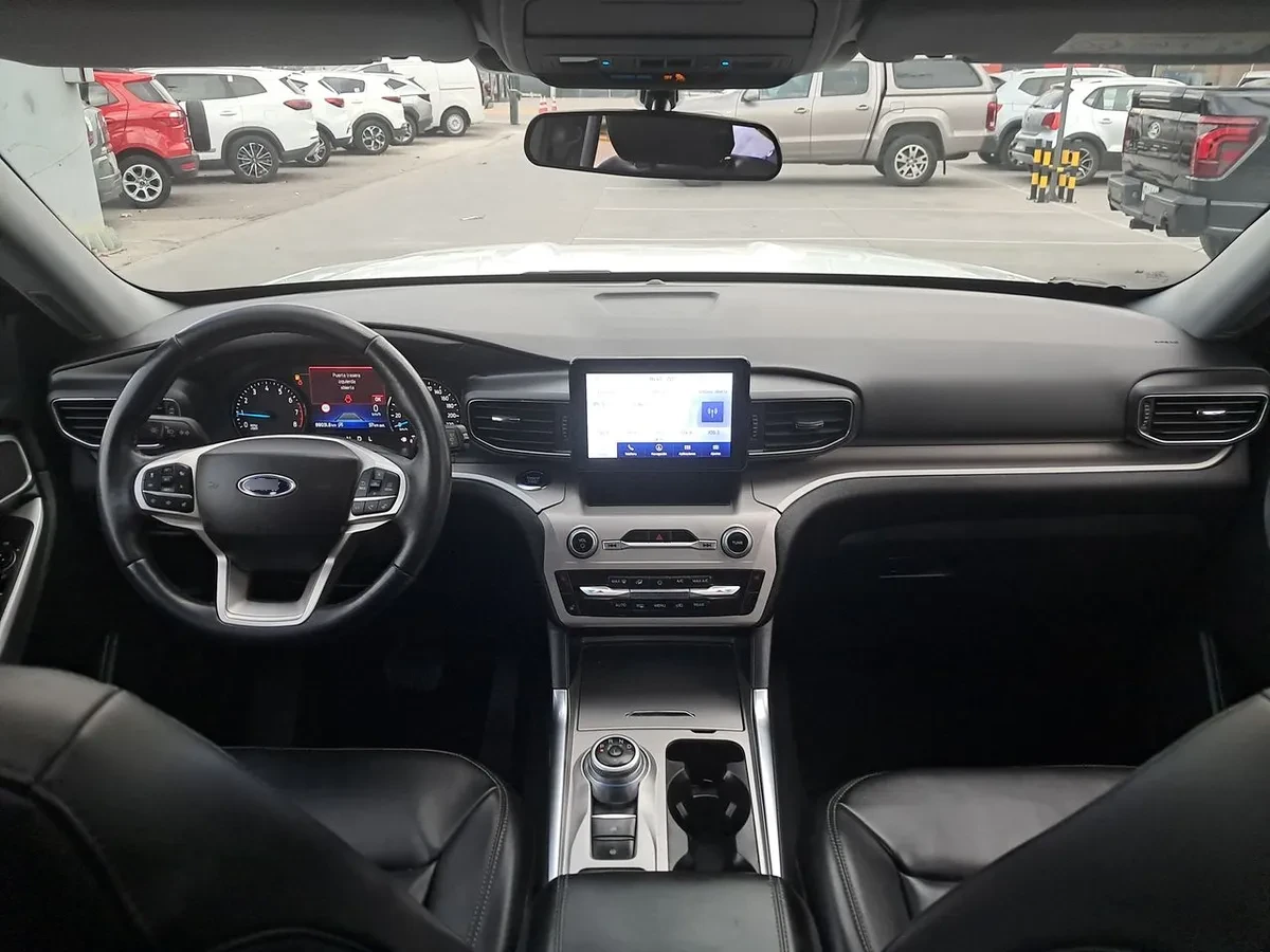 Ford Explorer 2.3 Ecoboost Xlt 4x2 At 5p año 2023