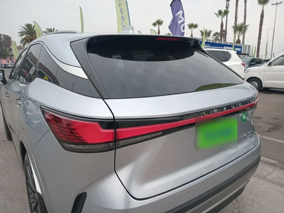 Lexus Rx450h 2.5 Luxury Phev Hybrid Awd At 5p año 2025