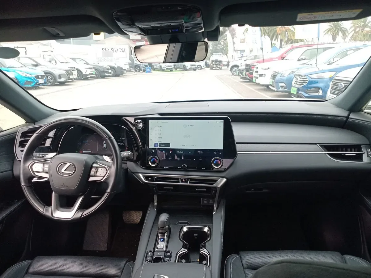 Lexus Rx450h 2.5 Luxury Phev Hybrid Awd At 5p año 2025