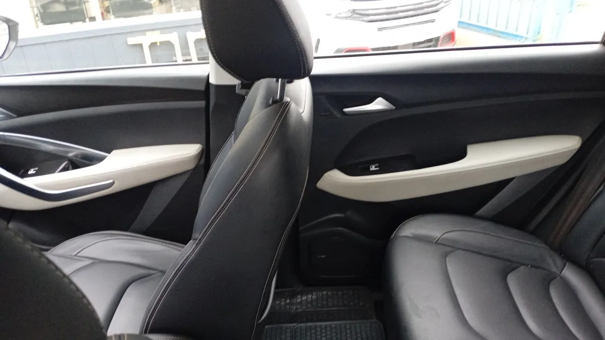 Chevrolet Captiva 1.5t Lt Fwd Mt 5p año 2021