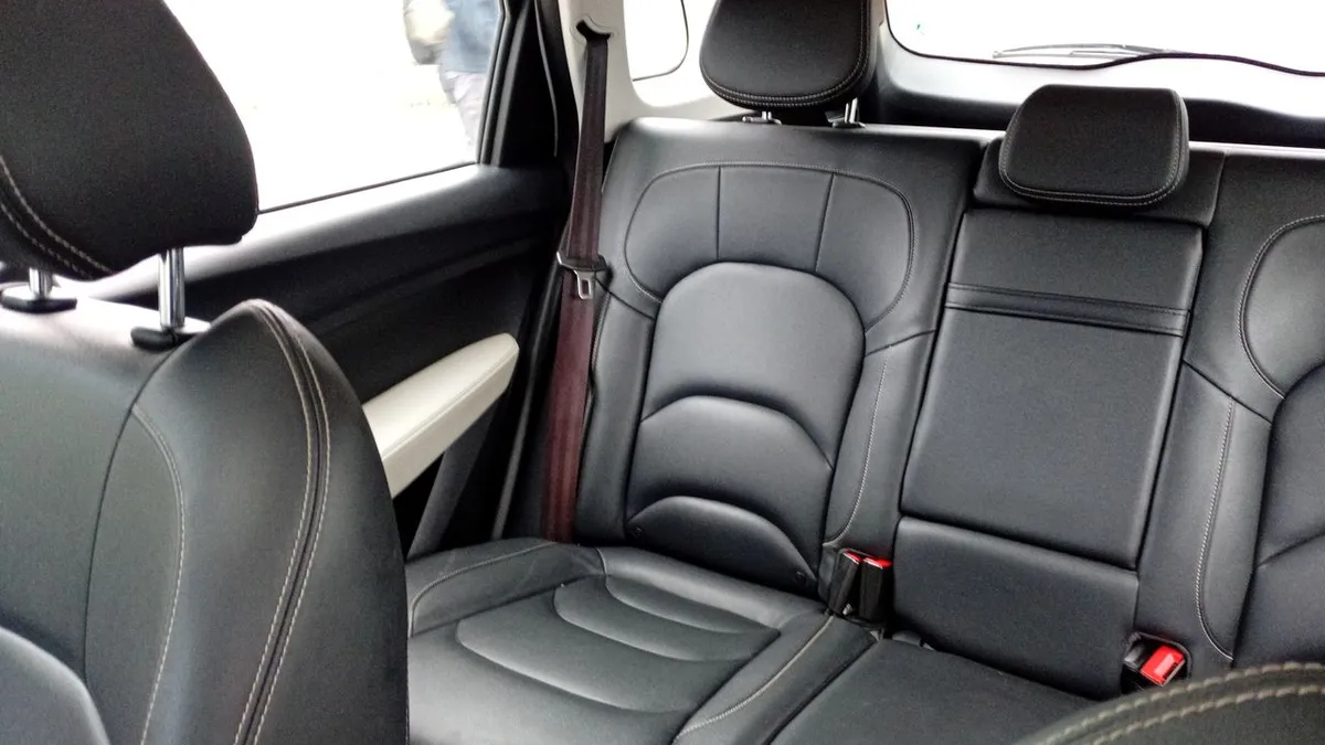 Chevrolet Captiva 1.5t Lt Fwd Mt 5p año 2021