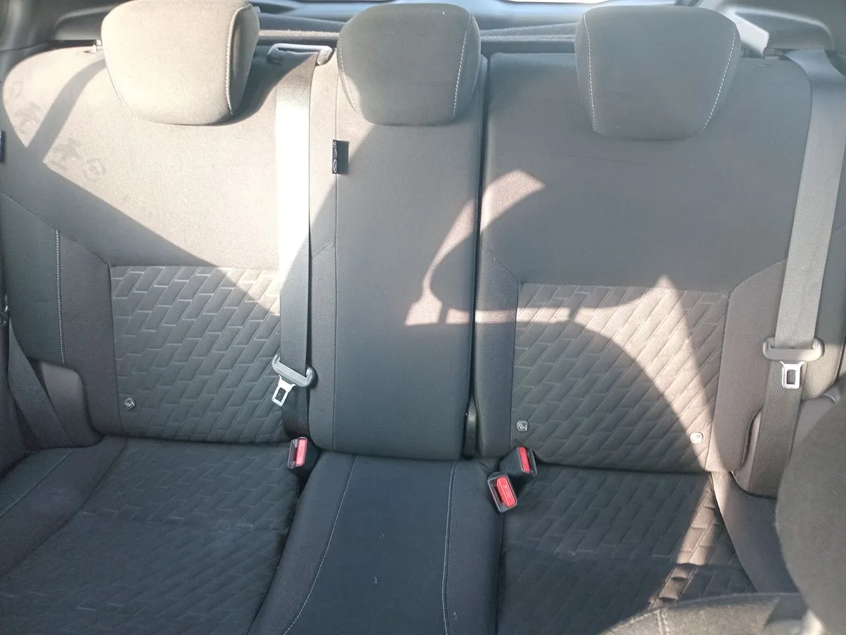 Nissan Kicks 1.6 Advance Mt 5p año 2021