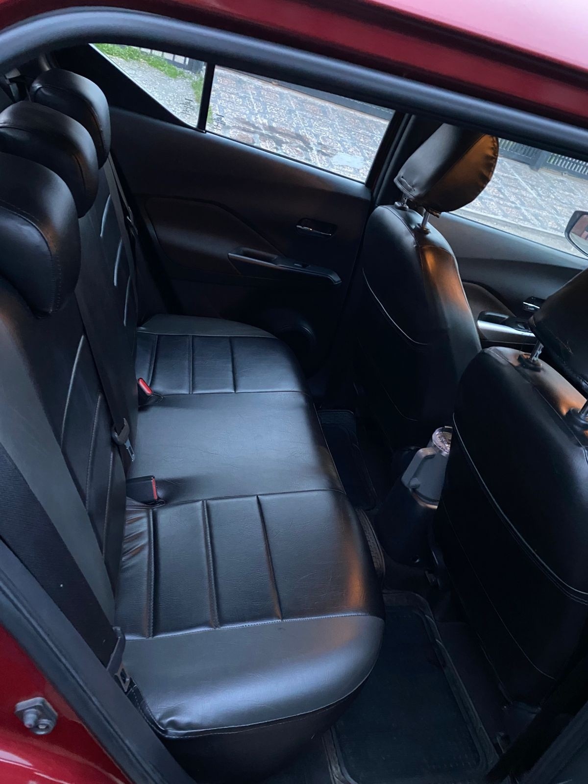 NISSAN KICKS 1.6 Sense Mt año 2021