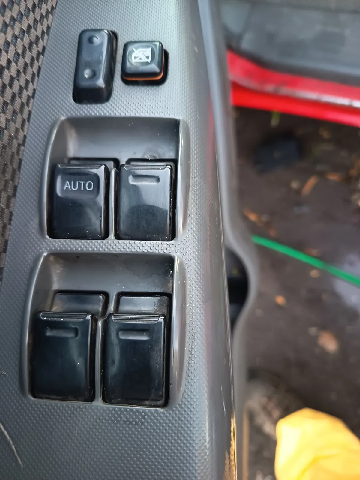 TOYOTA HILUX 2.5 Gps Mt 4x2 Diesel año 2015