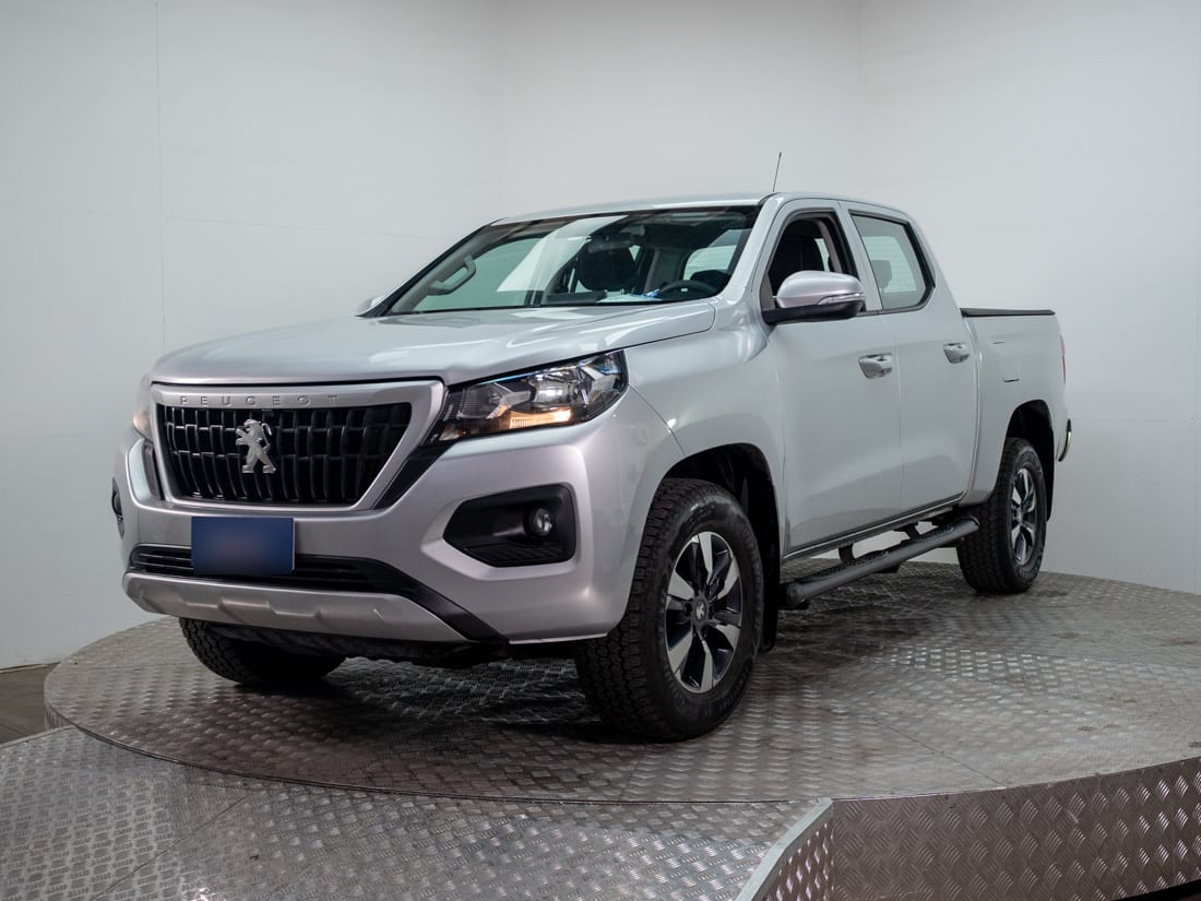 Peugeot Landtrek Landtrek 2.2 Active Bluehdi Diesel 4x4 180hp At 4p año 2025