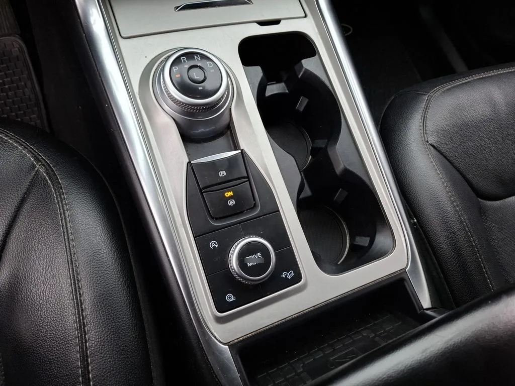 Ford Explorer Limited año 2022