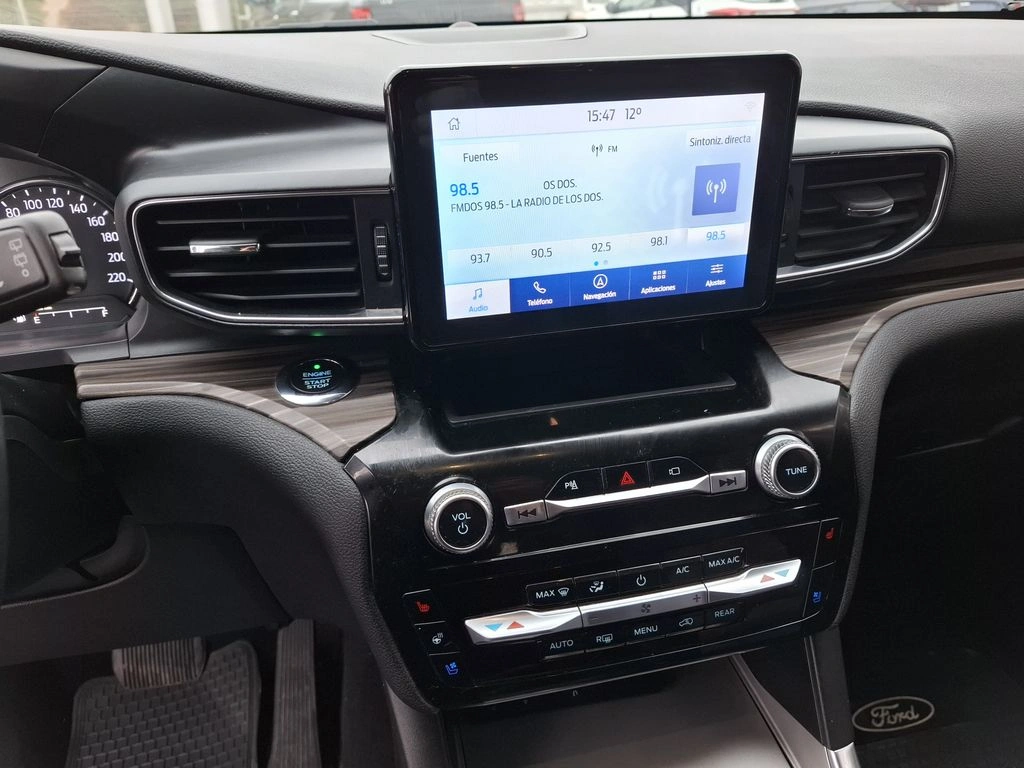 Ford Explorer Limited año 2022