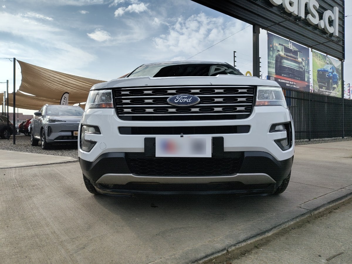 Ford Explorer Xlt 3.5 año 2017