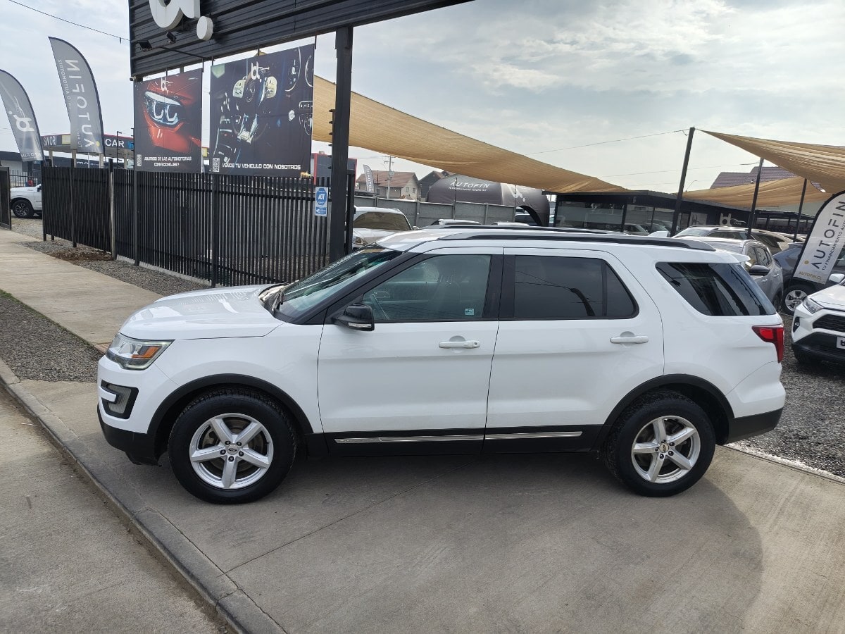 Ford Explorer Xlt 3.5 año 2017