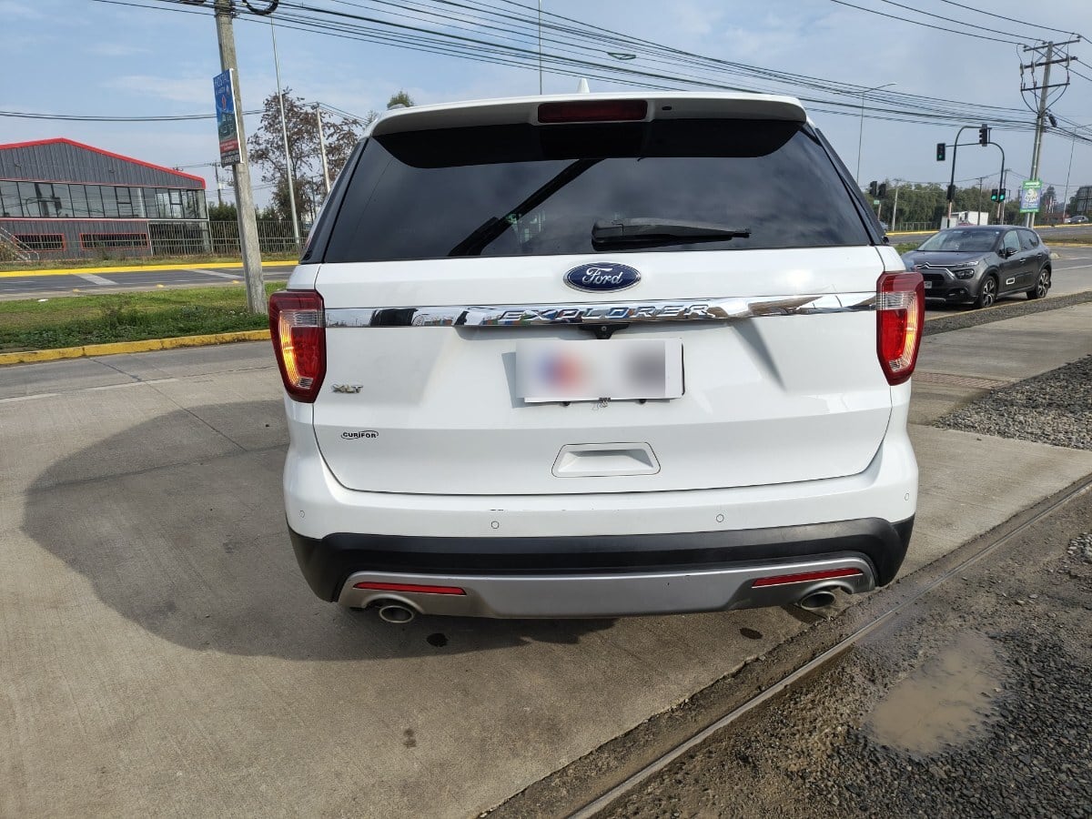 Ford Explorer Xlt 3.5 año 2017