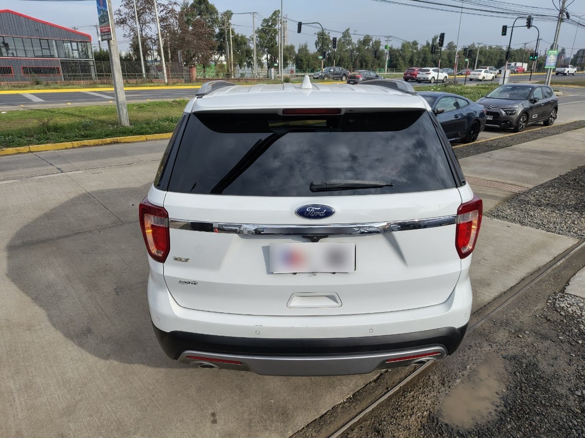 Ford Explorer Xlt 3.5 año 2017