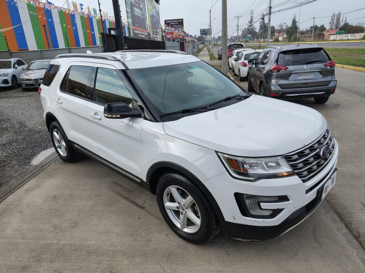 Ford Explorer Xlt 3.5 año 2017