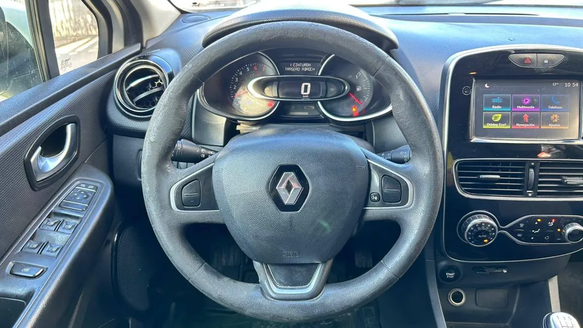 Renault Clio Expression 1.2 Mt año 2018