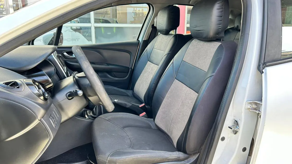Renault Clio Expression 1.2 Mt año 2018