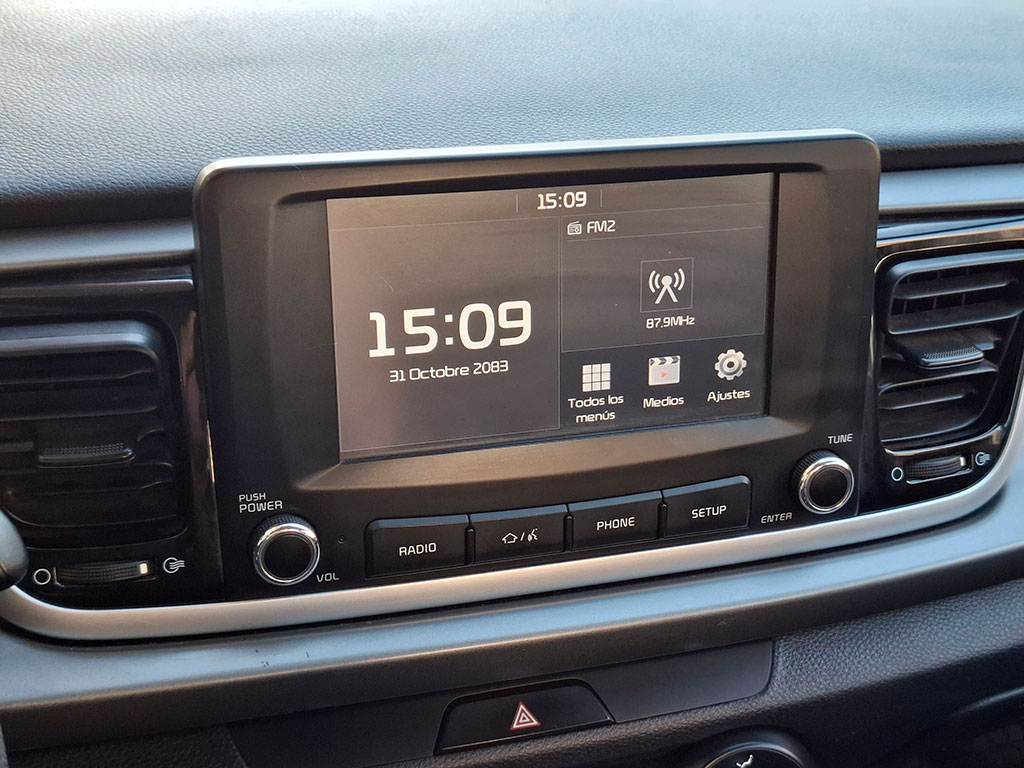 Kia Rio 4 1.4 Ex At año 2019