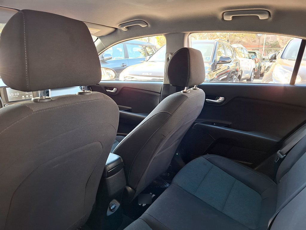 Kia Rio 4 1.4 Ex At año 2019