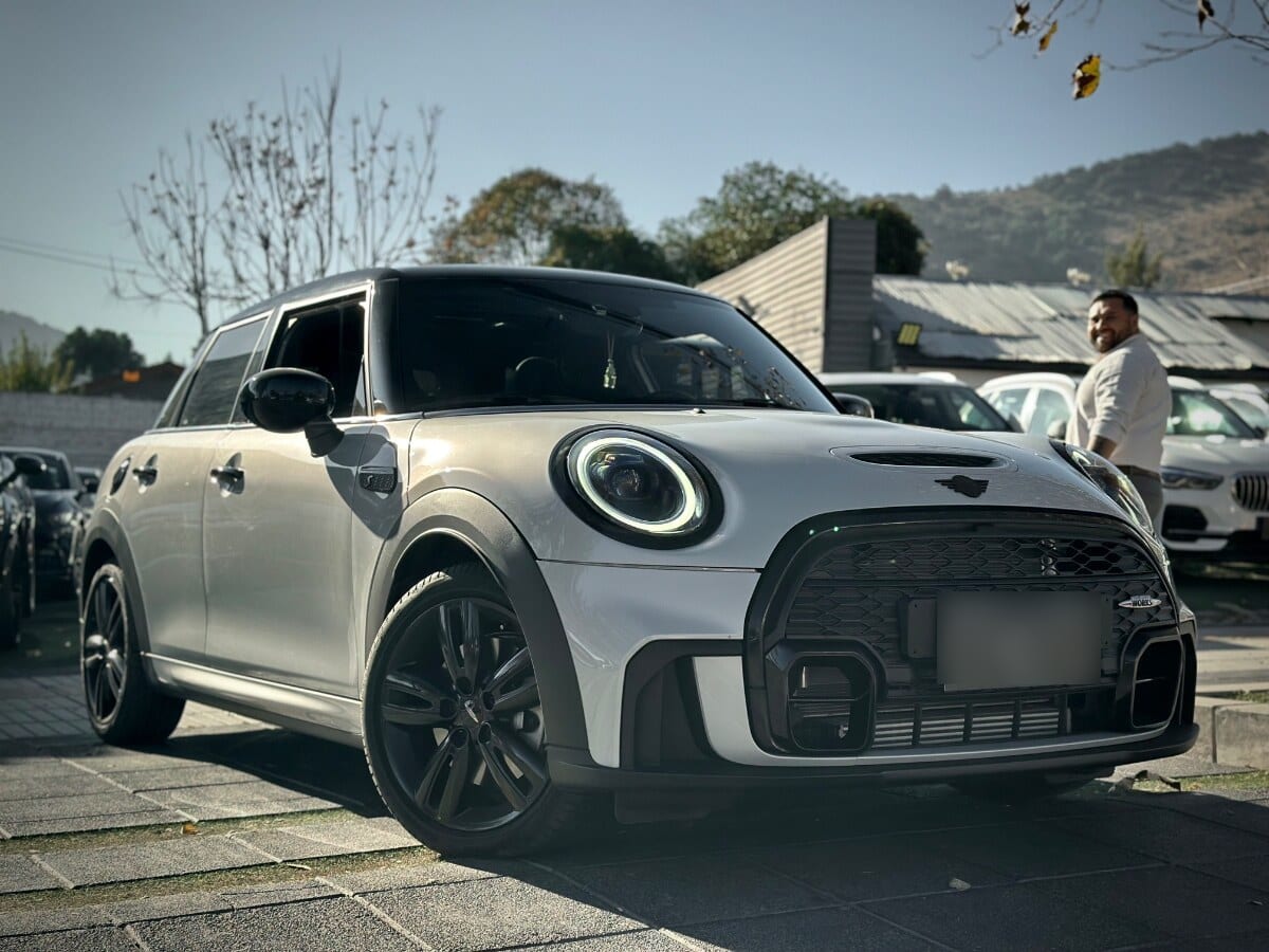 Mini Cooper S Look Jcw año 2023