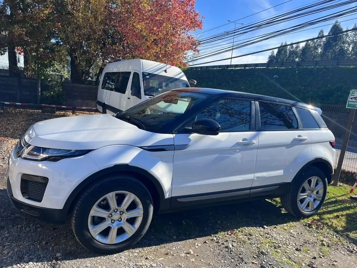 LAND ROVER EVOQUE 2.0 Se At 4x4 año 2019