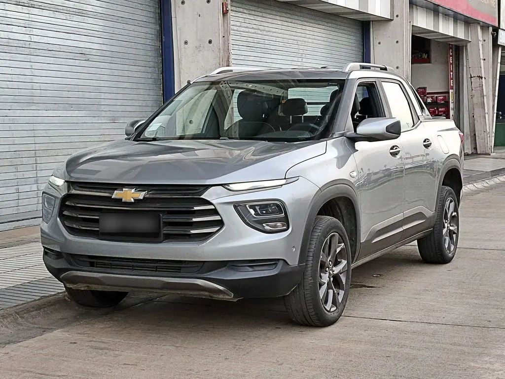 Chevrolet Montana Premier año 2024