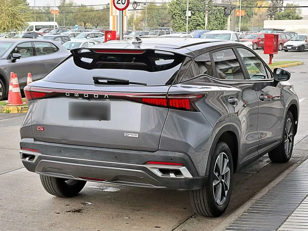 Omoda C5 Luxury año 2024