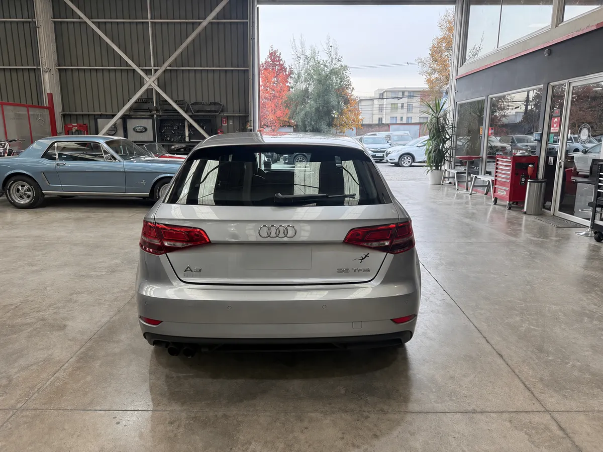 Audi A3 1.4 Sportback 35 Tfsi At año 2020