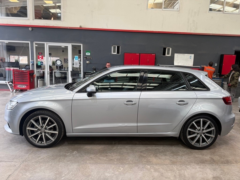 Audi A3 1.4 Sportback 35 Tfsi At año 2020