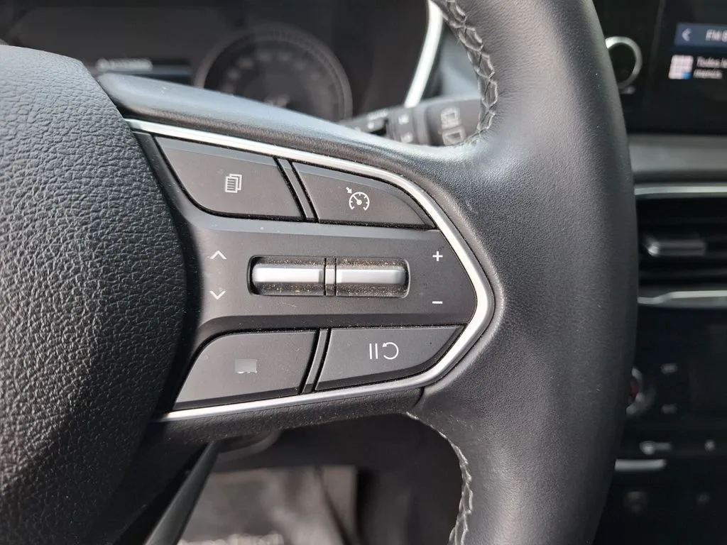 Hyundai Santa Fe 2.5 At año 2023
