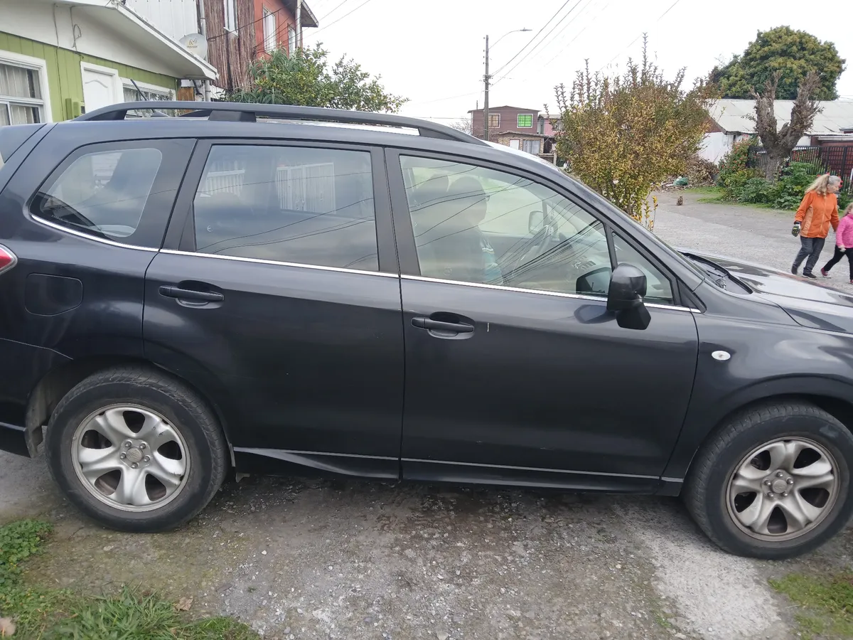 Subaru Forester 2.0 Cvt X At 4x4 año 2014
