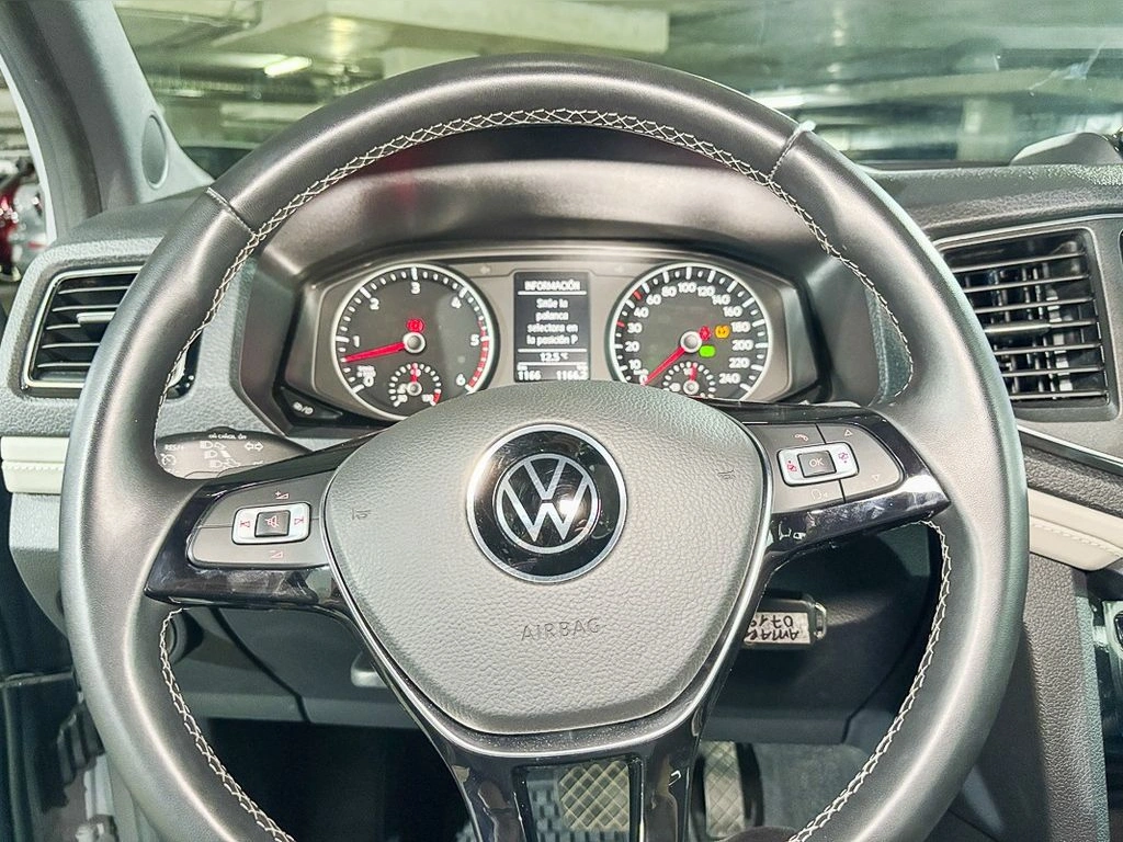 Volkswagen Amarok V6 3.0 Tdi At Highline 4motion año 2026